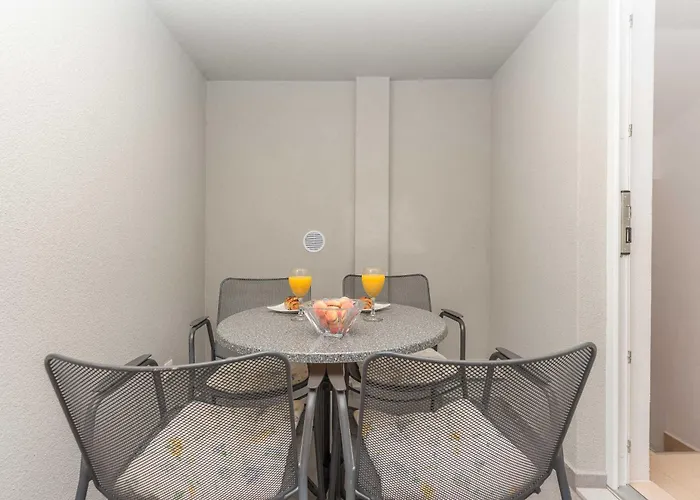 Apartments M&A 2