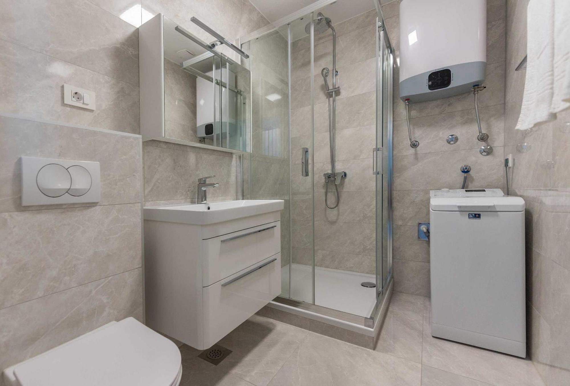 M&a 2 * Makarska